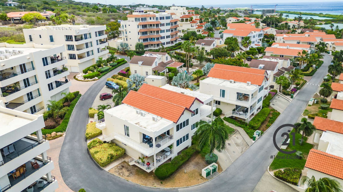 Royal Palm Ocean View Apartment 34A(3)